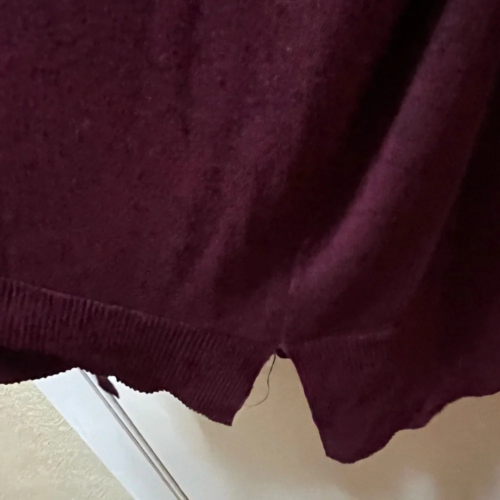 Maroon Long-sleeve Tunic Top with Vneck & Strap Detail on Back, Size 3X - Picture 8 of 9